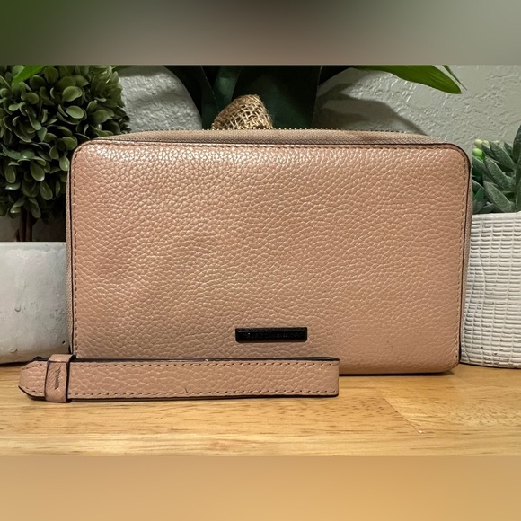 Rebecca Minkoff Handbags - Rebecca Minkoff Tan Leather Wallet/Wristlet